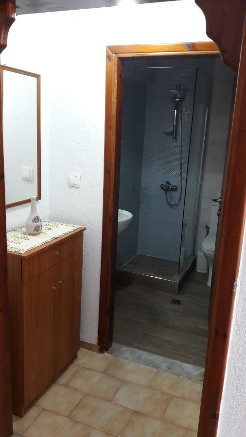 Anastasia' S Guest House نيوس مارماراس المظهر الخارجي الصورة