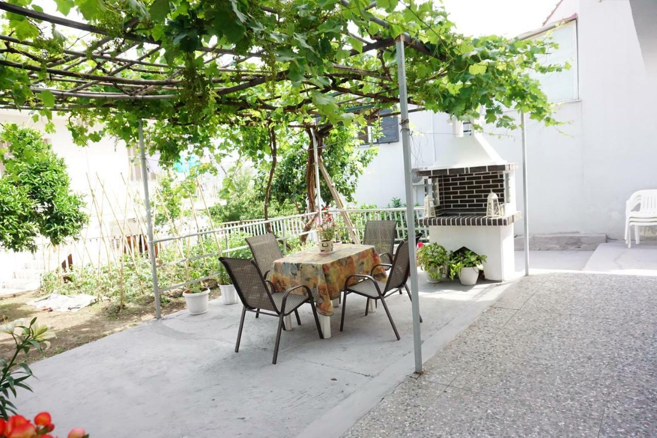 Anastasia' S Guest House نيوس مارماراس المظهر الخارجي الصورة