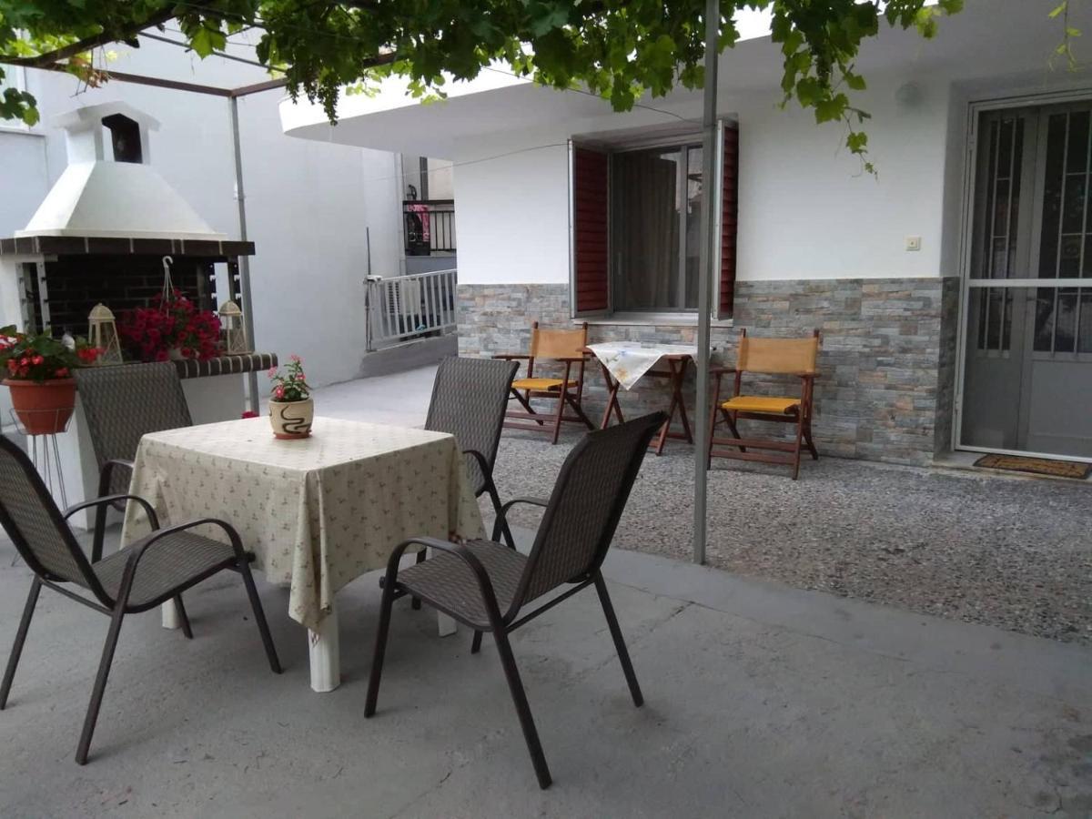 Anastasia' S Guest House نيوس مارماراس المظهر الخارجي الصورة